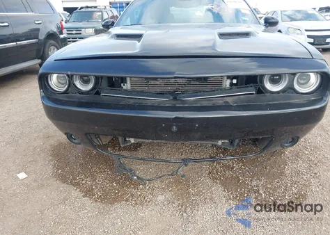 2019 Dodge Challenger Sxt z USA, uszkodzony, nr VIN 2C3CDZAG0KH751233